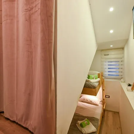 New, Close To The With Terrace, Grill, Parking, 2-rooms Trogir