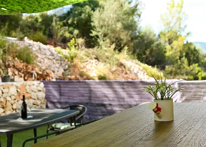 New, Close To The With Terrace, 2-room, Old Town Nearby Apartment *